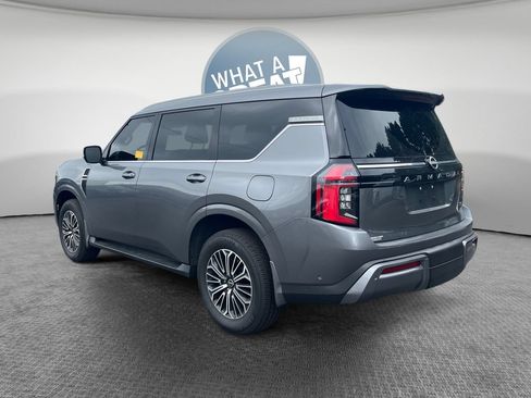 Used 2026 Nissan Armada SL w/ Captain's Chari Seat Package RWD image 6