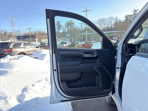 Used 2024 GMC Sierra 1500 Elevation image 11