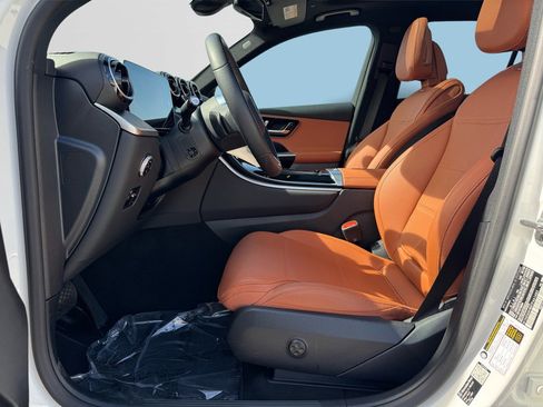 Certified 2026 Mercedes-Benz GLC 300 4MATIC image 10