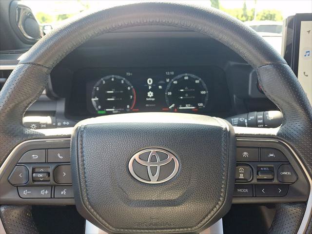 Certified 2026 Toyota 4Runner TRD Off-Road Premium w/ Tow Technology Package AWD/4WD image 16
