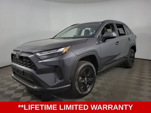 Used 2025 Toyota RAV4 XLE image 3