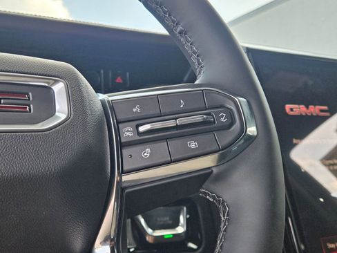 New 2026 GMC Yukon Elevation image 14