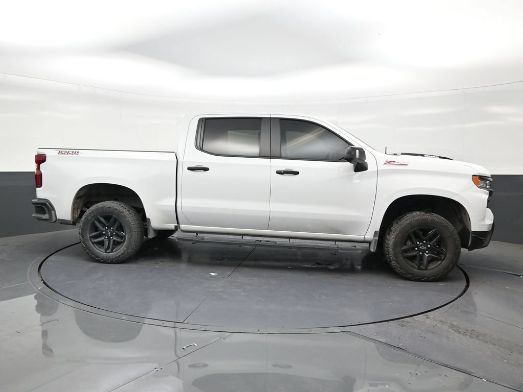 Used 2023 Chevrolet Silverado 1500 LT Trail Boss w/ LT Trail Boss Premium Package AWD/4WD image 6