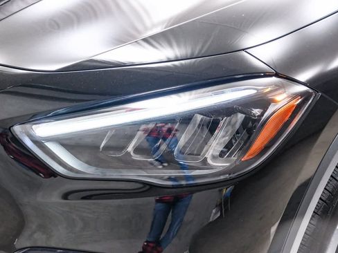 Used 2025 Mercedes-Benz GLA 250 image 11