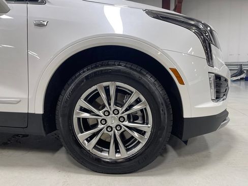 Used 2023 Cadillac XT5 Premium Luxury AWD/4WD image 16