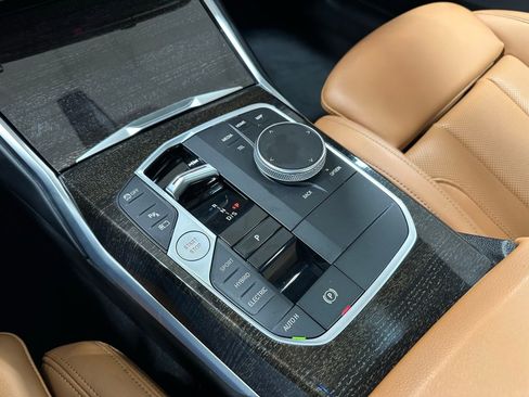 Used 2023 BMW 330e w/ Premium Package image 29