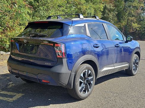 New 2026 Nissan Kicks SV w/ SV Premium Package image 5