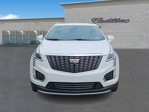 Certified 2023 Cadillac XT5 Premium Luxury AWD/4WD image 2