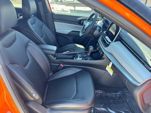New 2026 Jeep Compass Limited AWD/4WD image 31