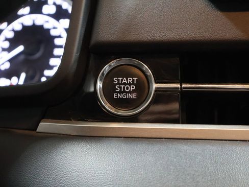 Used 2022 Mitsubishi Outlander SEL image 27