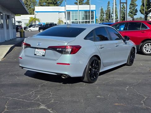 Used 2022 Honda Civic Sport image 4