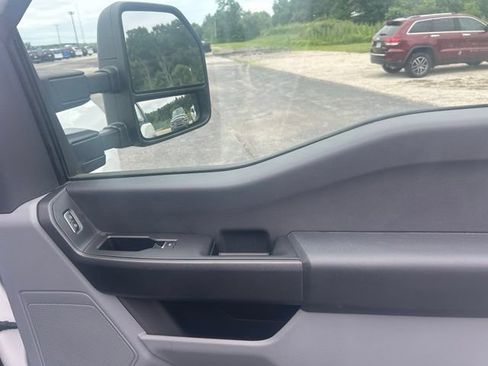Used 2023 Ford F250 XL RWD image 28