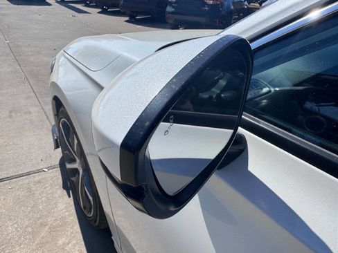 Used 2024 Honda Civic Touring image 17