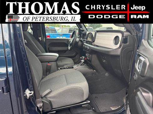 Used 2025 Jeep Wrangler Unlimited Sport AWD/4WD image 22