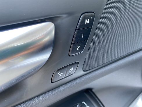 Used 2022 Volvo S60 B5 Momentum w/ Premium Package image 27