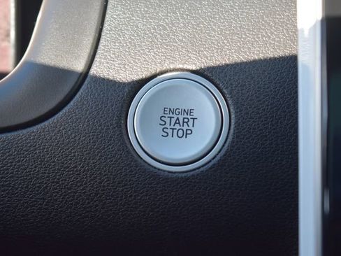 Used 2022 Hyundai Tucson Limited image 36