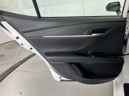 Used 2025 Toyota Camry LE w/ Convenience Package FWD image 27
