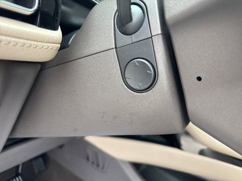 Used 2022 Lincoln Nautilus Reserve image 22