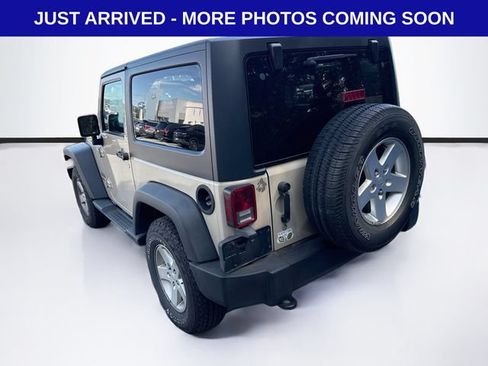 Used 2016 Jeep Wrangler Sport w/ Quick Order Package 24S AWD/4WD image 6