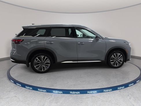 Certified 2026 INFINITI QX60 Luxe w/ Cargo Package AWD/4WD image 4