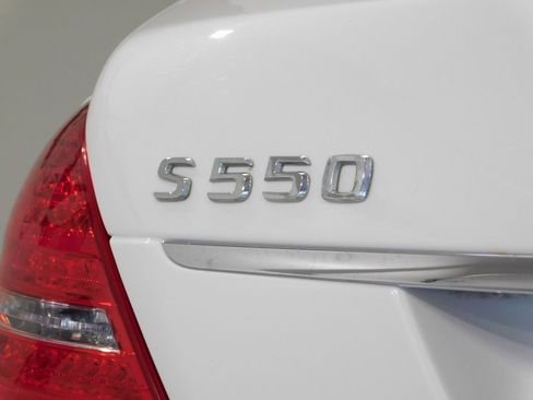 Used 2012 Mercedes-Benz S 550 4MATIC image 81