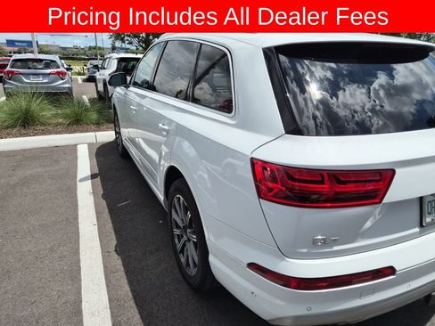 Used 2019 Audi Q7 3.0T Premium Plus w/ Premium Plus Package AWD/4WD image 4