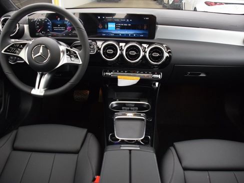 New 2026 Mercedes-Benz CLA 250 image 20