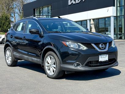 Used 2017 Nissan Rogue Sport SV w/ SV Premium Package