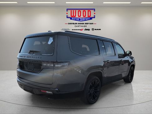 Used 2024 Jeep Grand Wagoneer L Series II w/ Quick Order Packagew 28T AWD/4WD image 4
