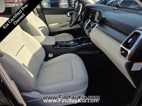 Certified 2023 Kia Sorento SX Prestige w/ Panoramic Sunroof Package image 20