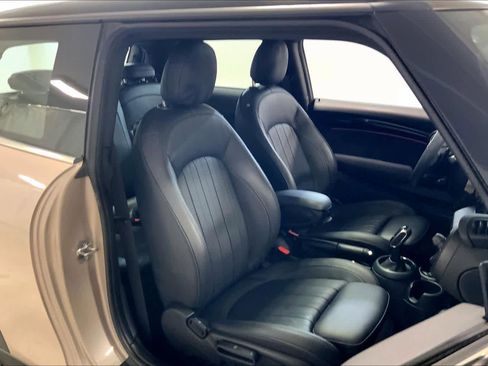 Used 2023 MINI Cooper S image 9