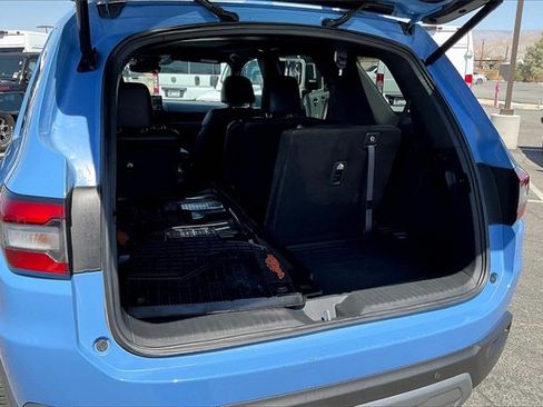 Used 2025 Honda Pilot TrailSport image 34