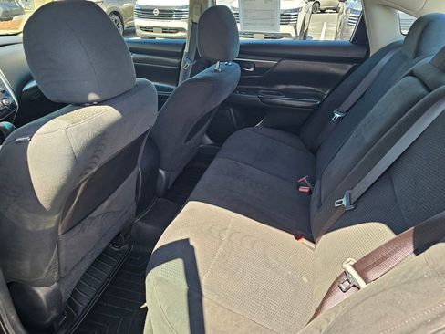 Used 2015 Nissan Altima 2.5 S w/ Power Driver Seat Package FWD image 10