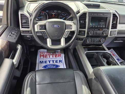 Used 2019 Ford F250 Lariat w/ Lariat Ultimate Package image 4