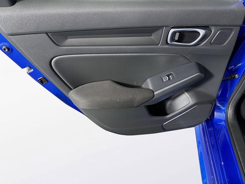 Used 2023 Honda Civic Sport image 26