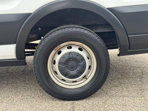 Used 2019 Ford Transit 150 148 Low Roof RWD image 21