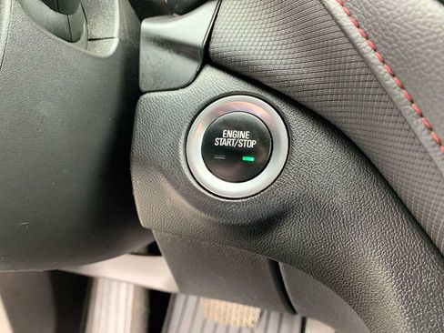 Certified 2023 Chevrolet Equinox RS AWD/4WD image 16