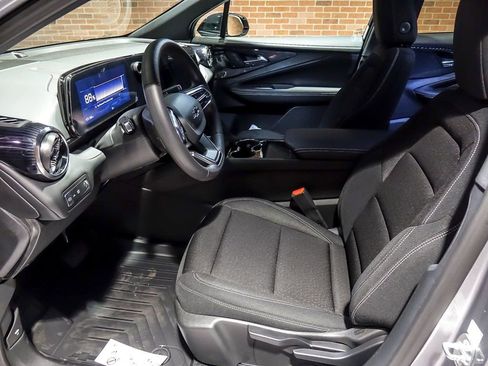New 2025 Chevrolet Blazer EV LT w/ Midnight/Sport Edition FWD image 11