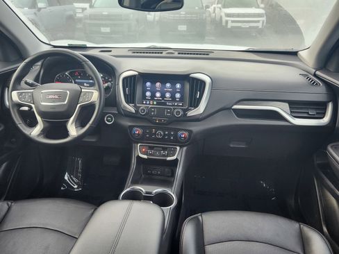 Used 2024 GMC Terrain SLT image 55