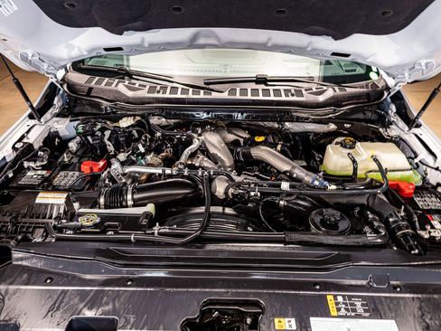 Used 2026 Ford F250 Platinum image 33