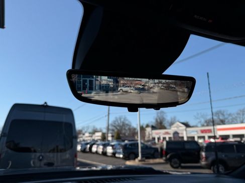 Used 2024 Chevrolet Silverado 2500 ZR2 w/ Technology Package image 57