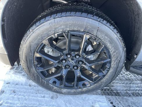 New 2026 Chevrolet Suburban LT w/ Comfort Package AWD/4WD image 10
