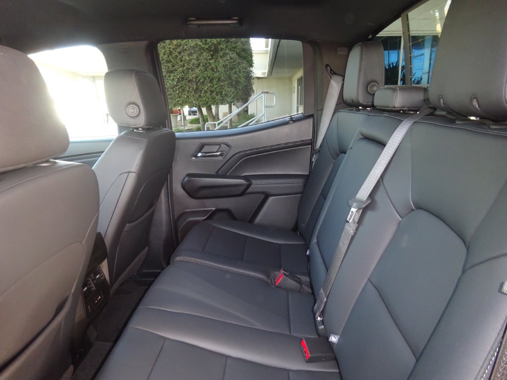 Used 2026 Chevrolet Colorado LT w/ LT Convenience Package RWD image 20
