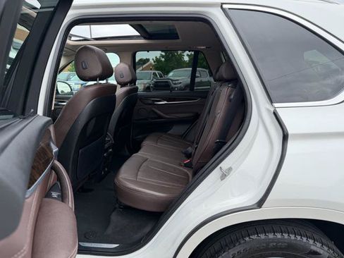 Used 2015 BMW X5 xDrive35i w/ Premium Package AWD/4WD image 12