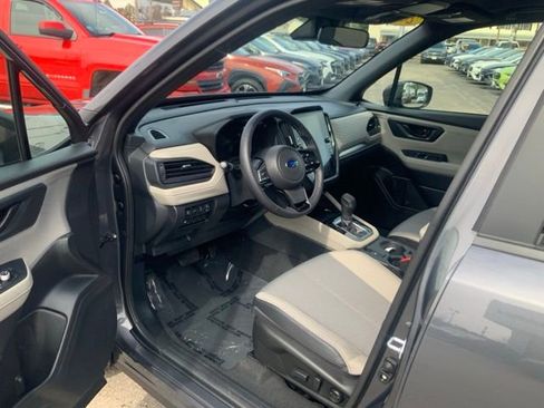 Certified 2025 Subaru Forester Premium AWD/4WD image 15