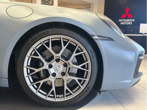 Used 2024 Porsche 911 Targa 4S w/ Premium Package image 27