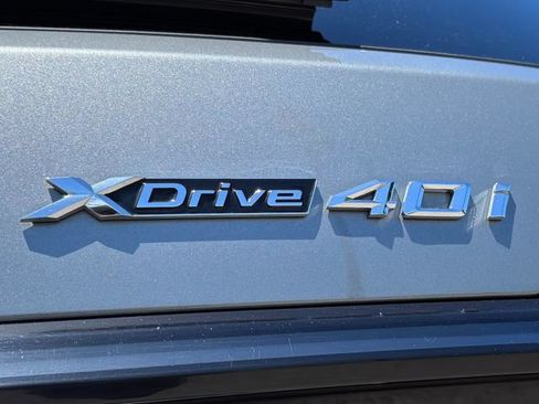 Used 2025 BMW X7 xDrive40i w/ M Sport Package AWD/4WD image 53