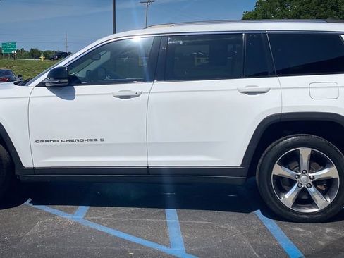 Used 2021 Jeep Grand Cherokee L Limited AWD/4WD image 21