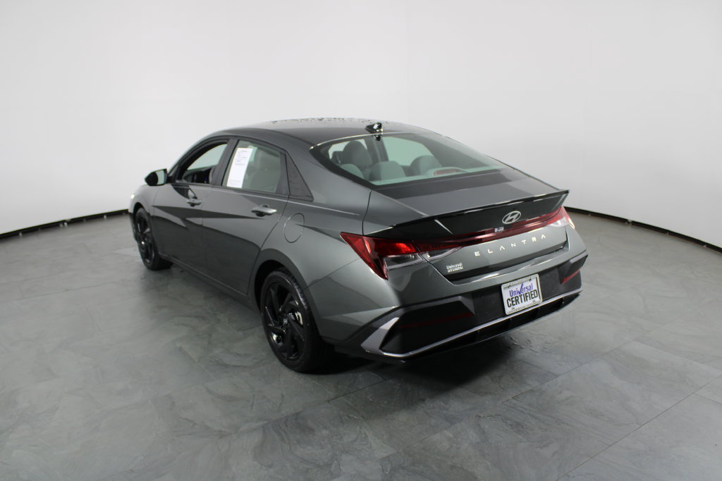 Certified 2026 Hyundai Elantra Sport FWD image 16
