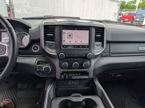 Used 2024 RAM 1500 Big Horn AWD/4WD image 3